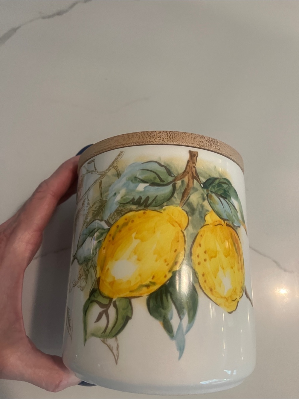 Mascara Ceramic Lemon Canister w/Bamboo Lid White & Yellow  5.5"ht.x 5" circ
